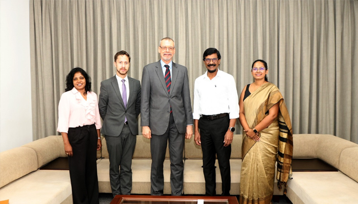 ප්‍රංශ තානාපති සහ ජවිපෙ ප්‍රධාන ලේකම් අතර හමුවක්