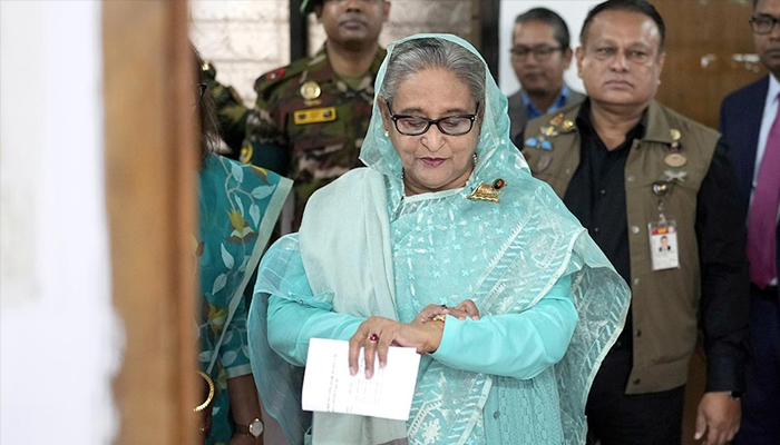 ෂෙයික් හසීනා පිටුවහල් කරන්න, බංග්ලාදේශය ඉන්දියාවට කියයි