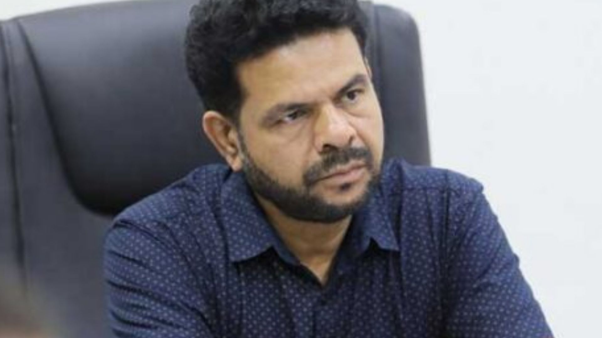 වී මිලදී ගැනීම ගැන විපක්ෂයේ චෝදනා වලට ආණ්ඩුවෙන් උත්තර