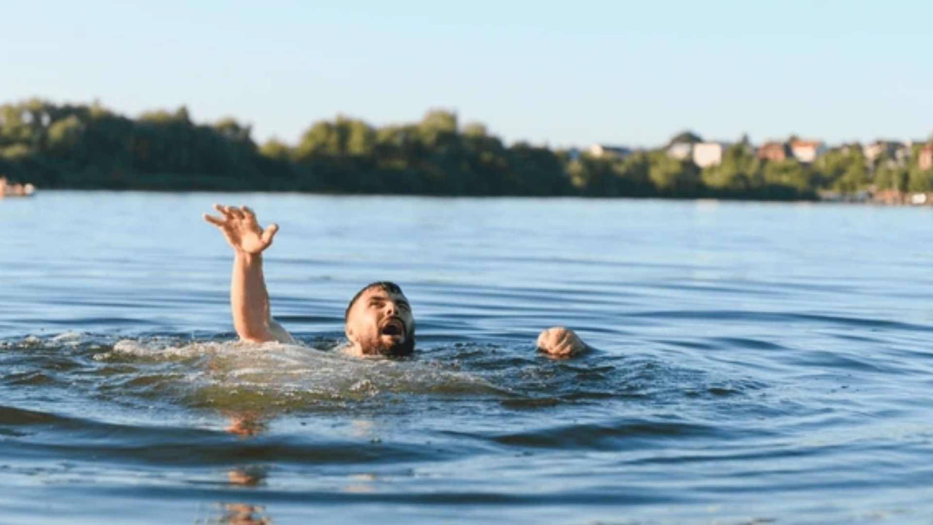 කටුපත්වැවේ දියනෑමට ගිය පුද්ගලයෙකු ජිවිතක්‍ෂයට