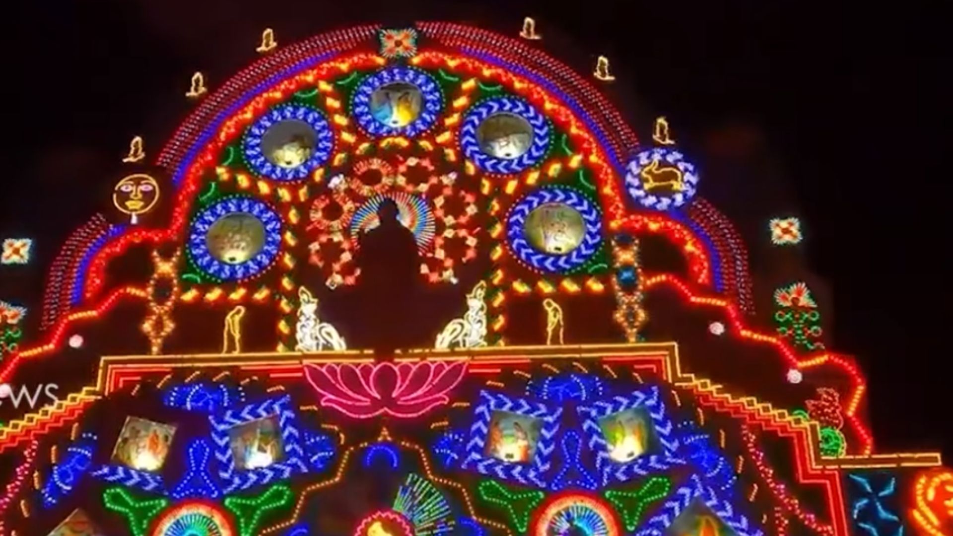 වෙසක් සමයේ ඉදිවන තොරණ ඉතිහාසය ගැන අනාවරණයක්