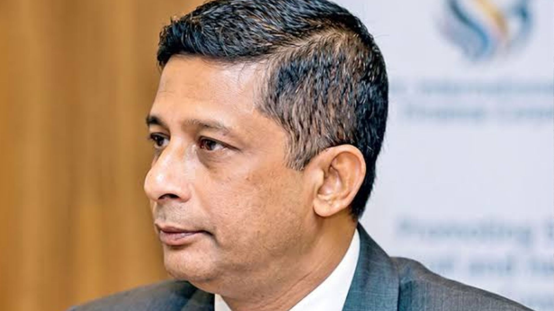 සලේ ද සාමාන්‍ය සැකකරුවෙකු ලෙස සලකන්න – හිටපු පාර්ලිමේන්තු මන්ත්‍රීවරුන් පිරිසකගෙන් ජනපතිට ලිපියක්